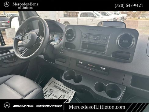 New 2025 Mercedes-Benz Sprinter 2500 image 18