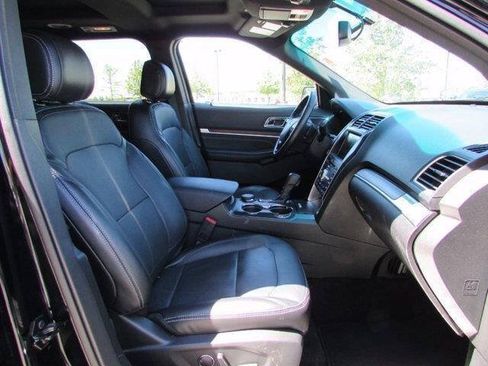 Used 2016 Ford Explorer Limited AWD/4WD image 14