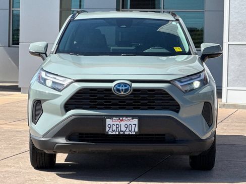 Certified 2022 Toyota RAV4 XLE AWD/4WD image 11