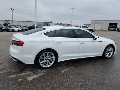Used 2022 Audi A5 2.0T Premium w/ Convenience Package image 2