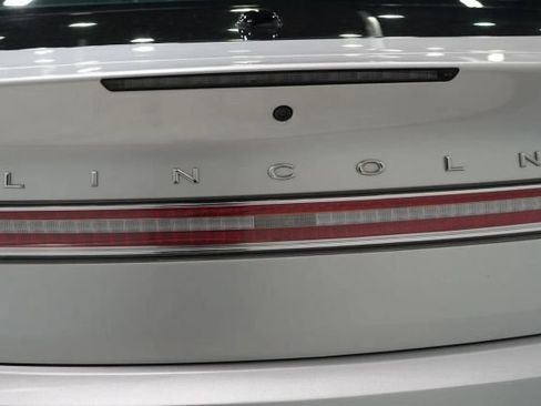 Used 2017 Lincoln MKZ Select w/ Climate Package FWD image 13