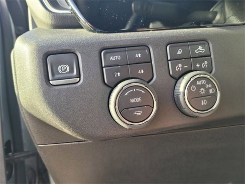 Used 2025 Chevrolet Silverado 1500 RST image 19