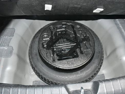 Used 2018 Kia Optima LX image 28