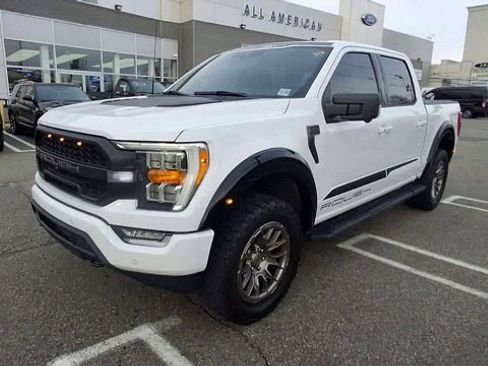 Certified 2022 Ford F150 XLT w/ Equipment Group 302A High image 5