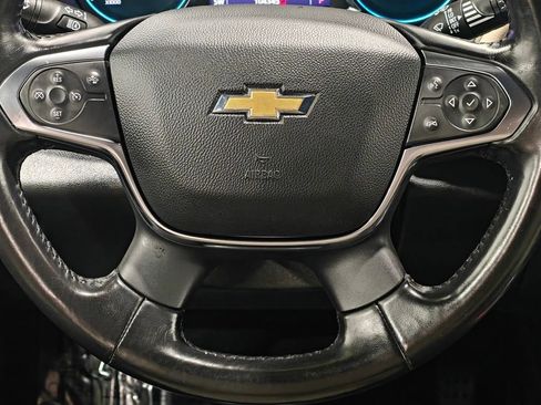 Used 2022 Chevrolet Traverse LT AWD/4WD image 5