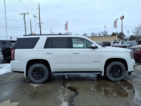 Used 2015 GMC Yukon SLT w/ Open Road Package image 8