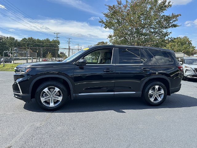 Used 2024 Honda Pilot EX-L image 4