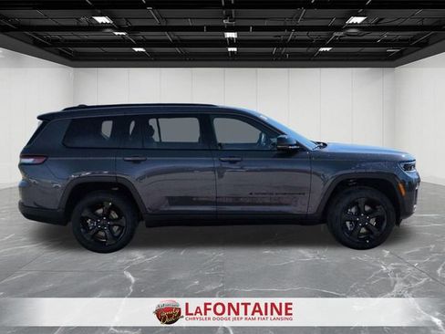 New 2026 Jeep Grand Cherokee L Limited w/ Limited Altitude Package AWD/4WD image 6
