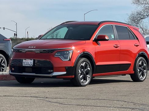 Used 2023 Kia Niro Wave image 10