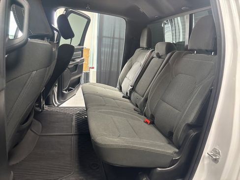 Used 2021 RAM 1500 Big Horn image 31