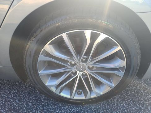 Used 2016 Hyundai Genesis 3.8 w/ Option Group 04 image 14