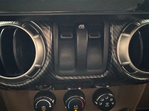 Used 2011 Jeep Wrangler Sport w/ Dual Top Group AWD/4WD image 28