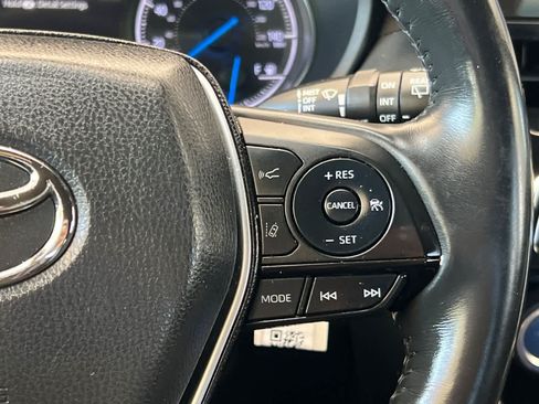Certified 2022 Toyota Venza Limited AWD/4WD image 29
