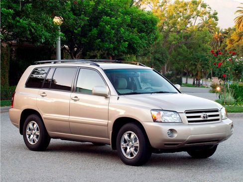 Used 2004 Toyota Highlander 4WD V6 image 1
