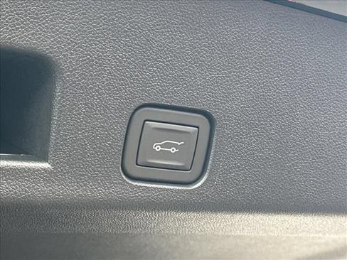 New 2026 Buick Enclave Preferred w/ Power Package FWD image 13