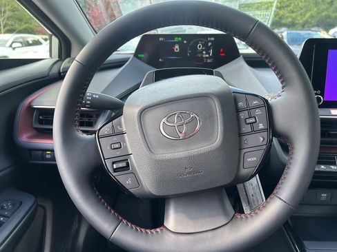 New 2026 Toyota Prius SE image 12