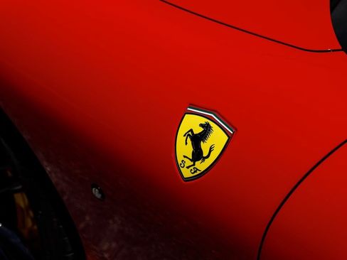 Used 2022 Ferrari Roma RWD image 47