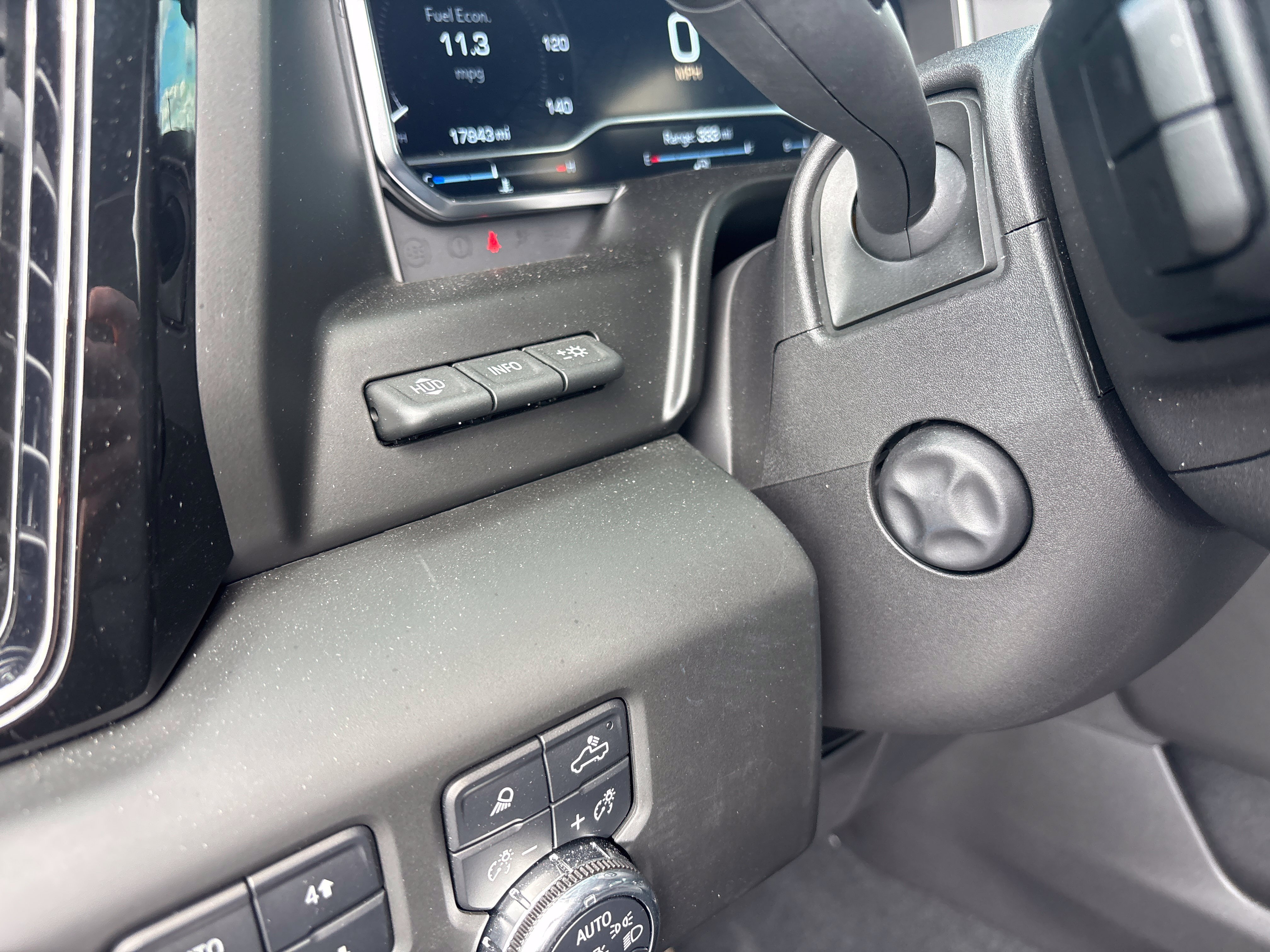 Used 2025 GMC Sierra 1500 AT4X AWD/4WD image 17