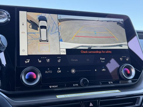 New 2026 Lexus TX 500h AWD image 24