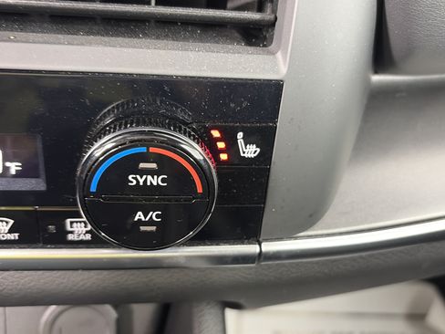 Certified 2023 Nissan Rogue SV w/ SV Premium B Package AWD/4WD image 23