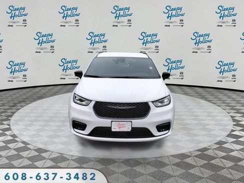 New 2026 Chrysler Pacifica Select w/ S Appearance Package AWD/4WD image 2