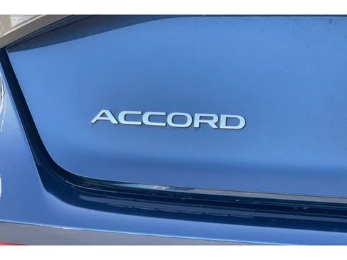 Certified 2025 Honda Accord EX-L image 17