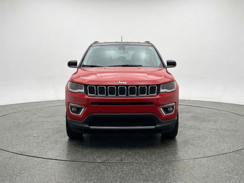 Used 2025 Jeep Compass Limited AWD/4WD image 2