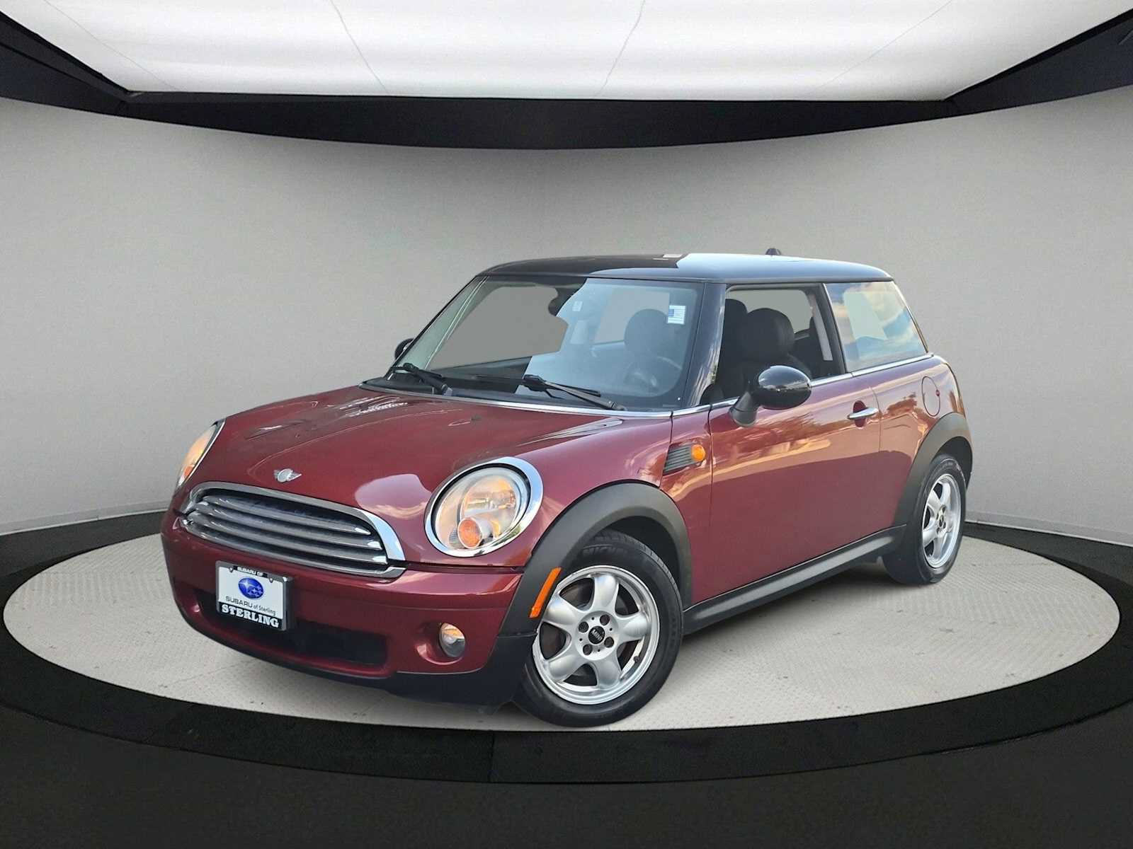 Used 2009 MINI Cooper Hardtop FWD image 1
