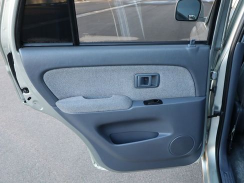 Used 2000 Toyota 4Runner SR5 image 24