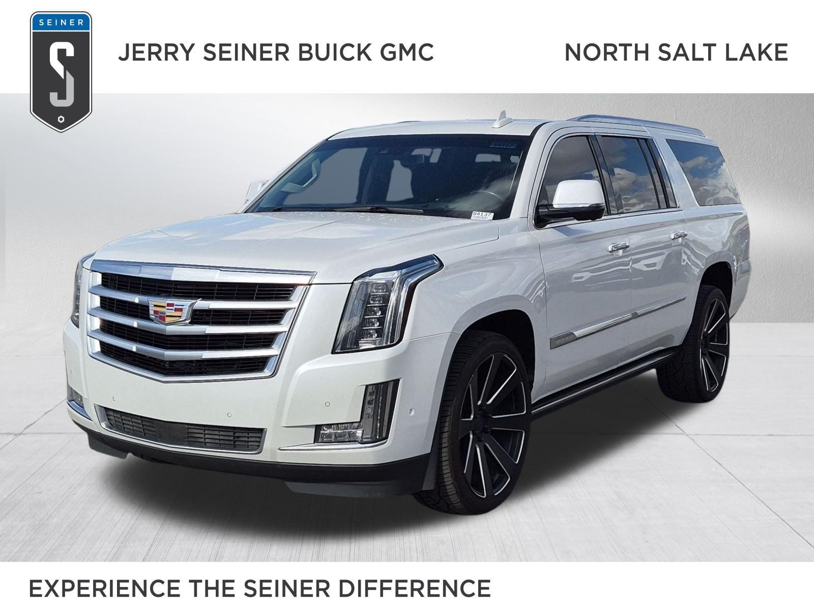 Used 2019 Cadillac Escalade ESV Premium Luxury AWD/4WD image 1