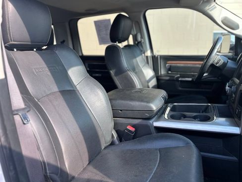 Used 2016 RAM 1500 Laramie AWD/4WD image 12