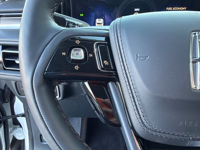 New 2027 Lincoln Aviator AWD image 16
