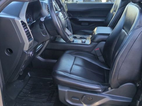 Used 2021 Ford Expedition Max XLT image 15