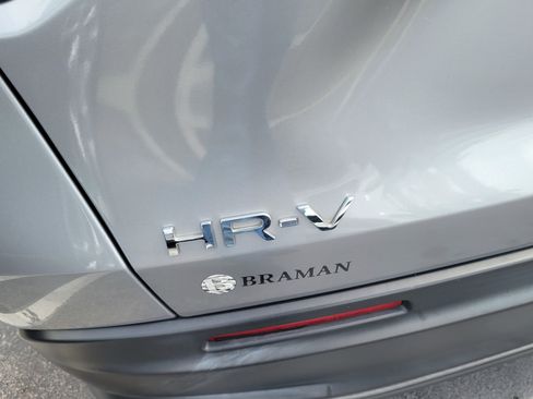 Certified 2023 Honda HR-V LX image 5