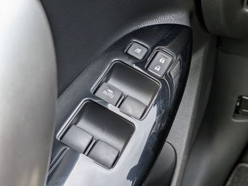 New 2026 Mitsubishi Eclipse Cross LE AWD/4WD image 25