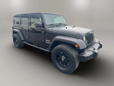 Used 2016 Jeep Wrangler Unlimited Sport w/ Quick Order Package 24S AWD/4WD image 6