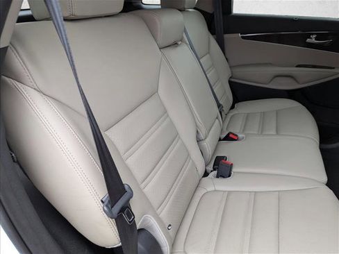 Used 2017 Kia Sorento EX w/ EX Premium Package image 29