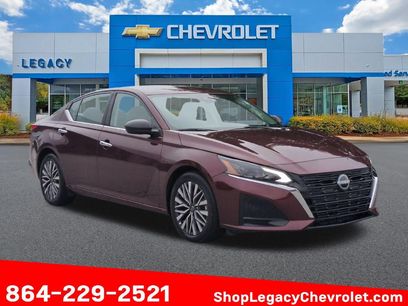 Used 2025 Nissan Altima 2.5 SV