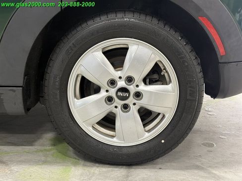 Used 2017 MINI Cooper 4-Door Hardtop image 32