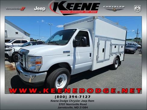 Used 2019 Ford E-350 and Econoline 350 Super Duty w/ Power Windows & Locks Group RWD image 1