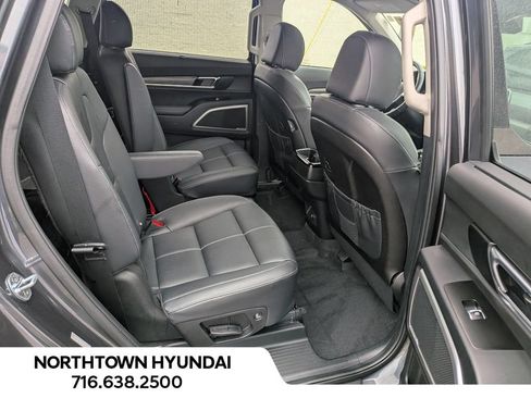 Used 2022 Kia Telluride EX w/ EX Premium Package AWD/4WD image 38