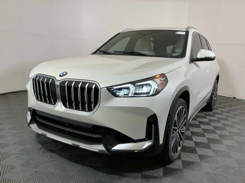 New 2026 BMW X1 xDrive28i w/ Convenience Package AWD/4WD image 2