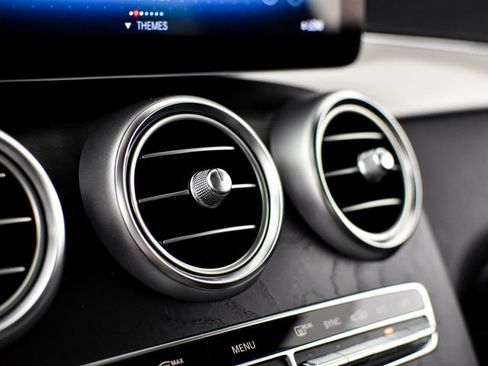 Certified 2022 Mercedes-Benz GLC 300 image 28