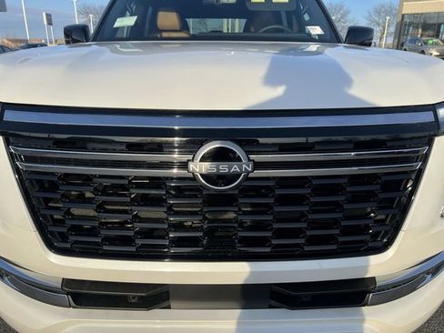 New 2026 Nissan Armada SL image 38