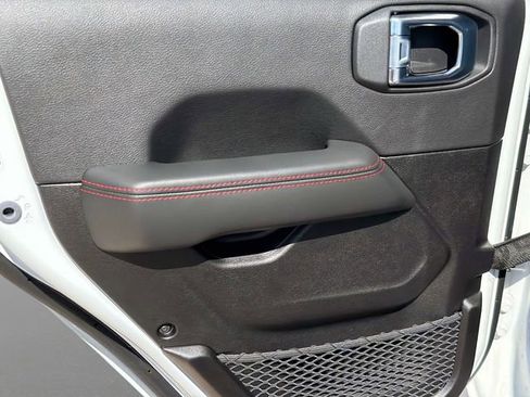 New 2026 Jeep Gladiator Rubicon AWD/4WD image 13