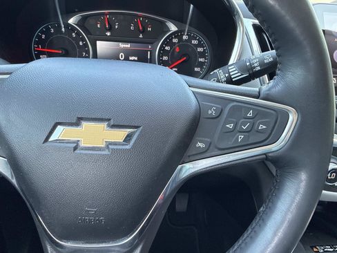 Used 2019 Chevrolet Equinox Premier FWD image 16