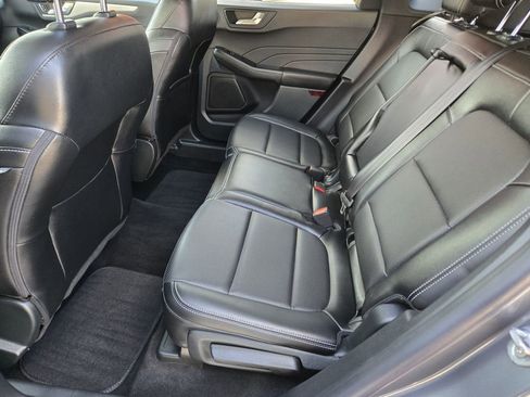 Used 2022 Ford Escape SEL w/ Technology Package image 19