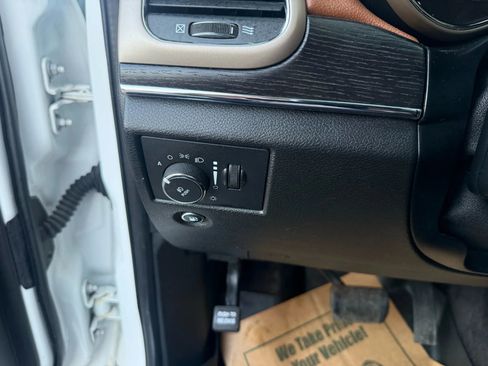 Used 2017 Jeep Grand Cherokee Summit w/ Skid Plate Group image 26