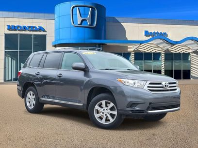 Used 2013 Toyota Highlander FWD w/ Cold Weather Pkg