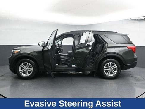 Used 2023 Ford Explorer XLT w/ Equipment Group 202A image 33
